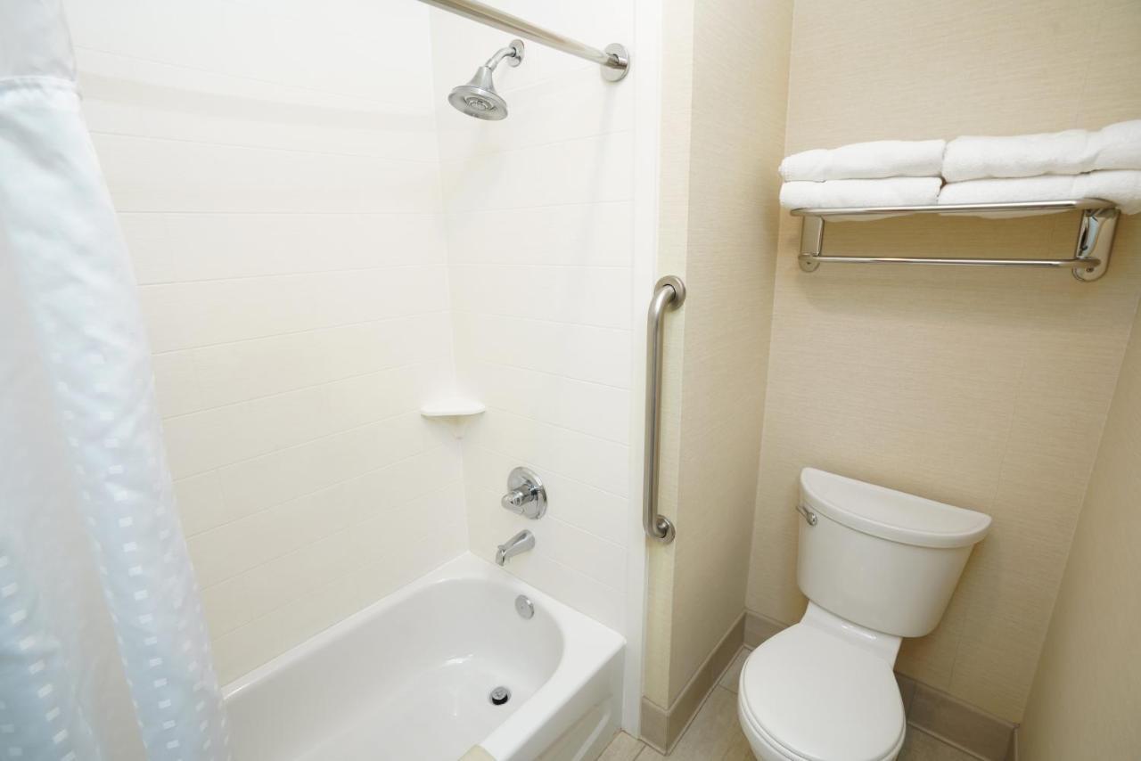 Creekside Hotel & Suites Canyonville Εξωτερικό φωτογραφία